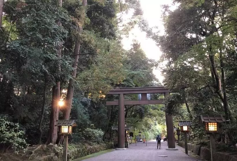 ペンション Yamanobenomichi Teku Teku