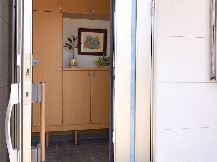 פנסיון Yamanobenomichi Teku Teku