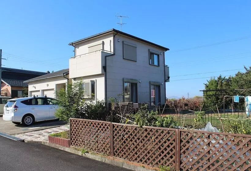 ペンション Yamanobenomichi Teku Teku