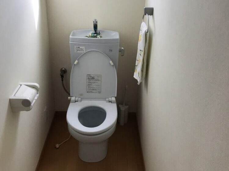 פנסיון Yamanobenomichi Teku Teku