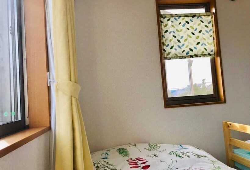 פנסיון Yamanobenomichi Teku Teku