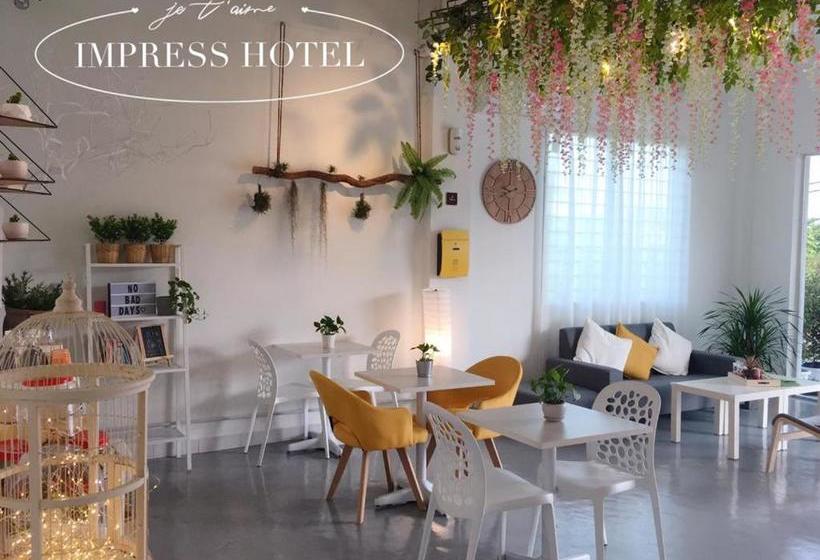 Hotel Impress