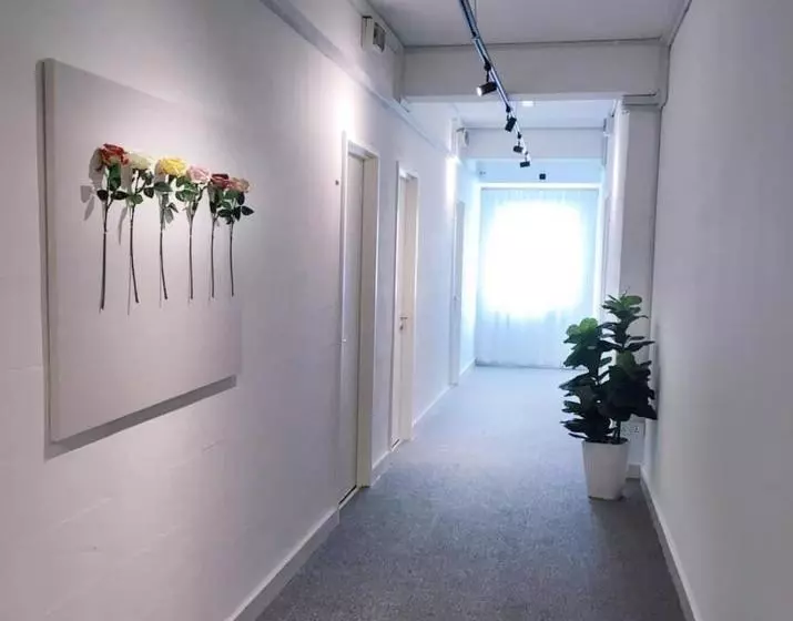 Hotel Impress