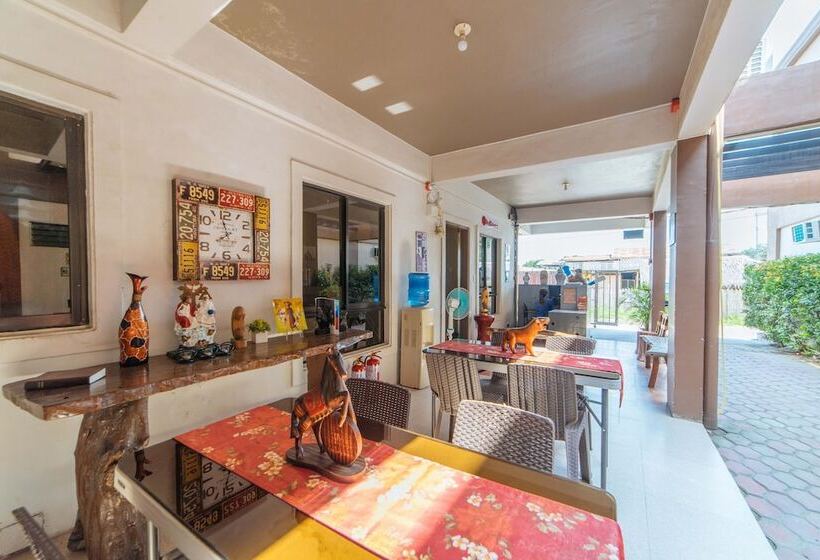 فندق Reddoorz @ Aparente Gensan