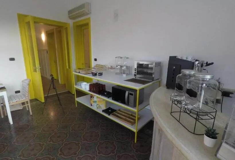 Majatalo Ace Rooms Vsg