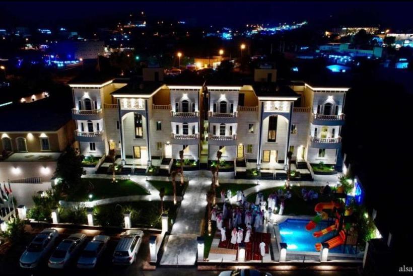 فندق Golden White