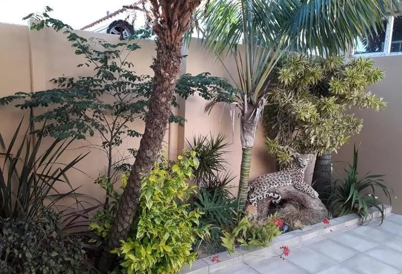 پانسیون Acres B&b