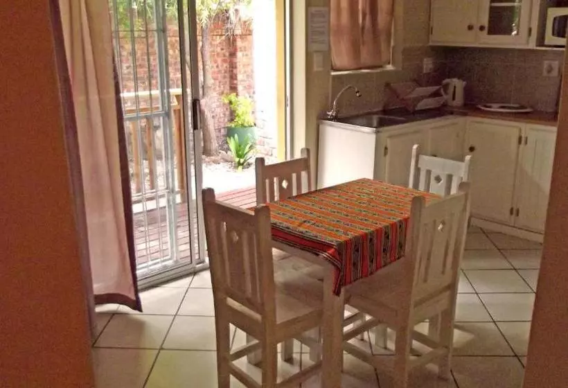 پانسیون Acres B&b