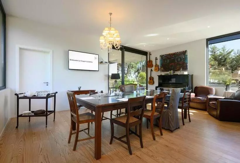 Majatalo Dream Guincho