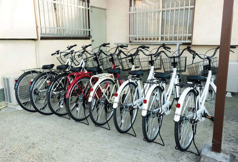 פנסיון Guesthouse Hajimari