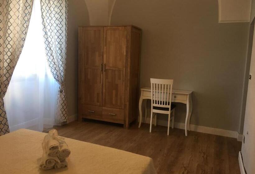 膳宿费 Pierette Guest House