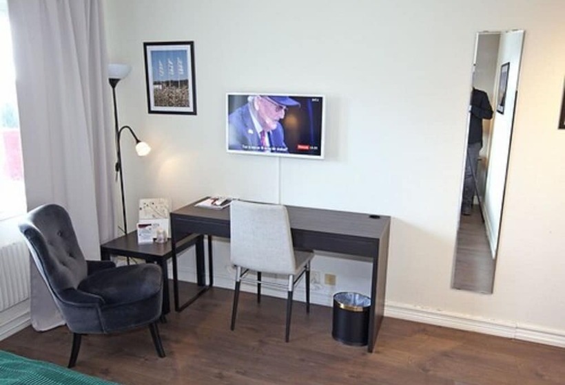 בית מלון כפרי Rasta Götene