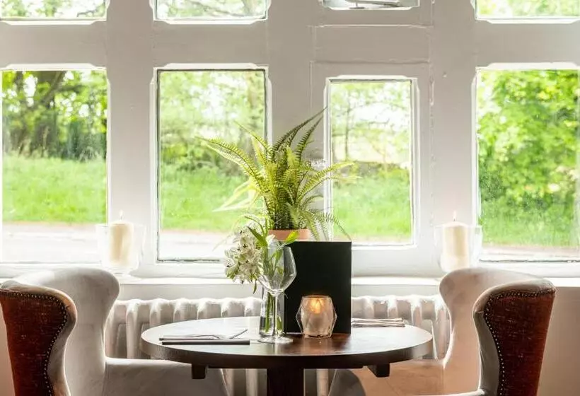 Hotelli The Fox House By Innkeeper S Collection