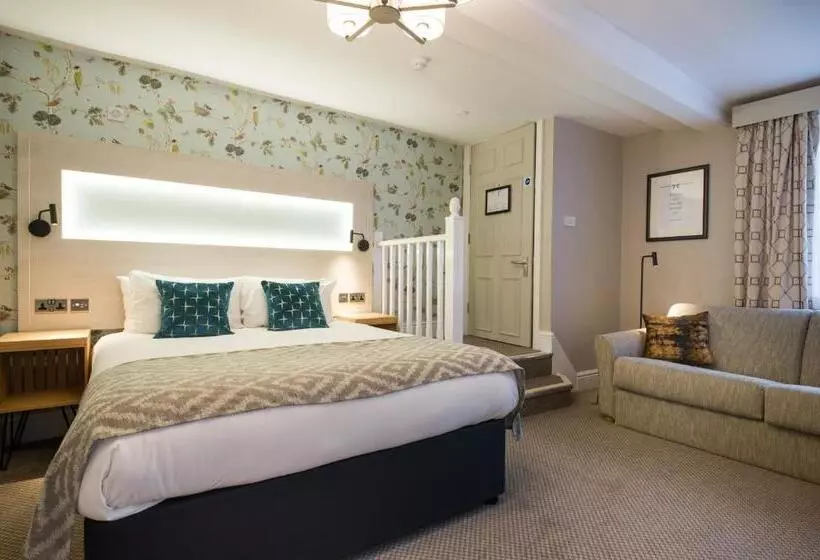 Hotelli The Fox House By Innkeeper S Collection