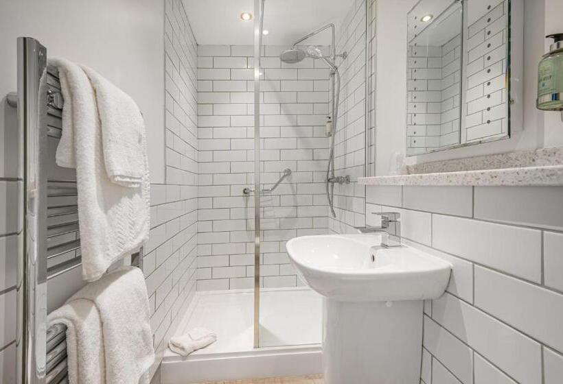 فندق The King S Arms By Innkeeper S Collection