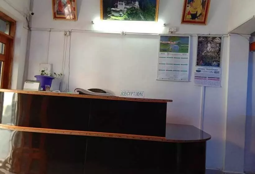 هتل Thuenpa Puenzhi