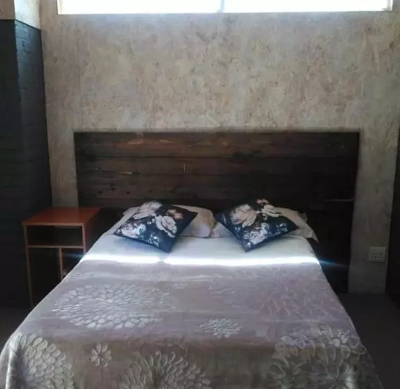 ペンション The Orchid Guesthouse