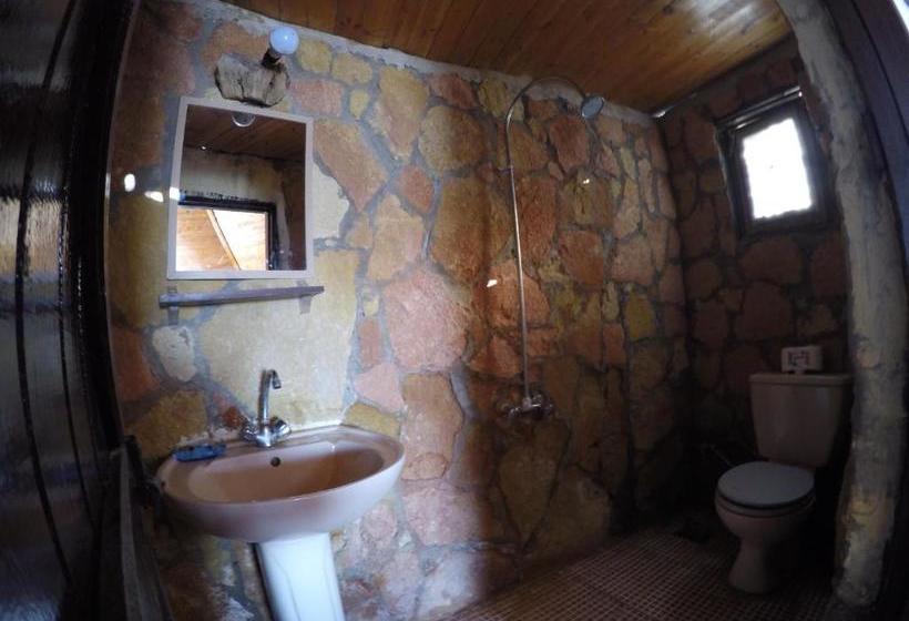 Taghaghien Island Resort