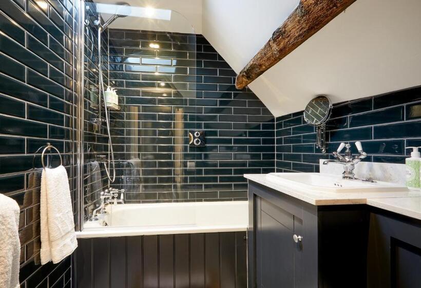 The Crown Inn, Church Enstone