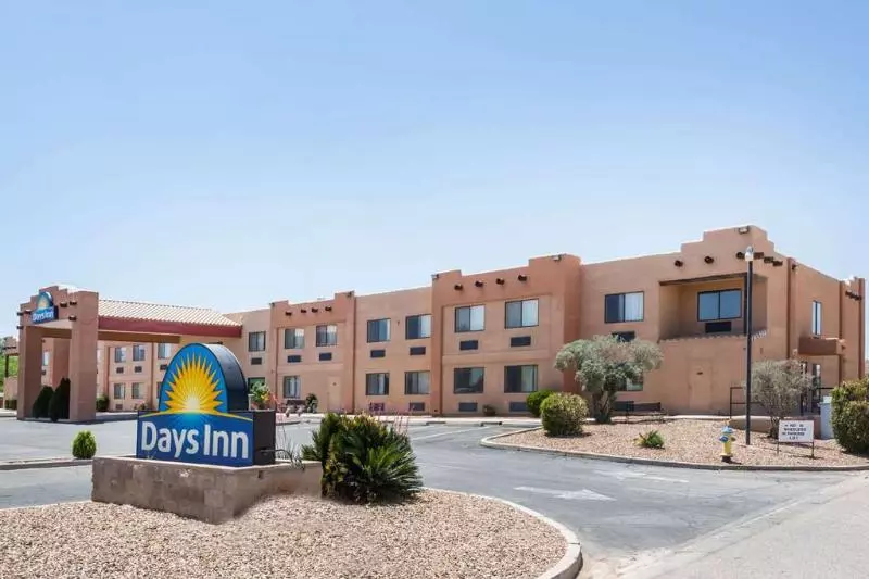Отель Days Inn Benson