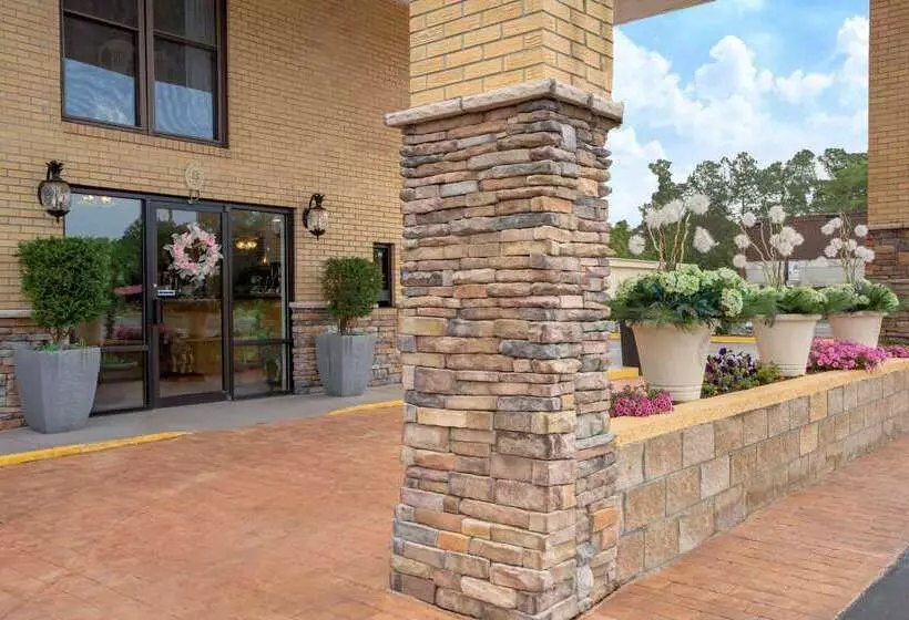 בית מלון כפרי Days Inn By Wyndham Lake City