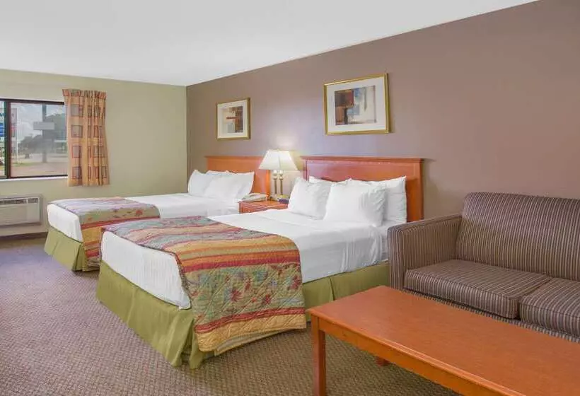 هتل Days Inn By Wyndham Portage