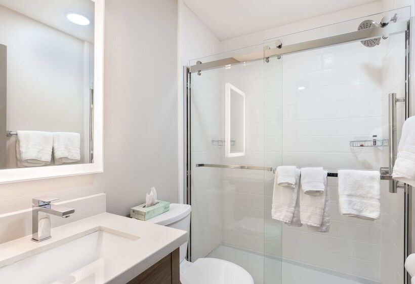 Hotel Days Inn By Wyndham Red Bluff