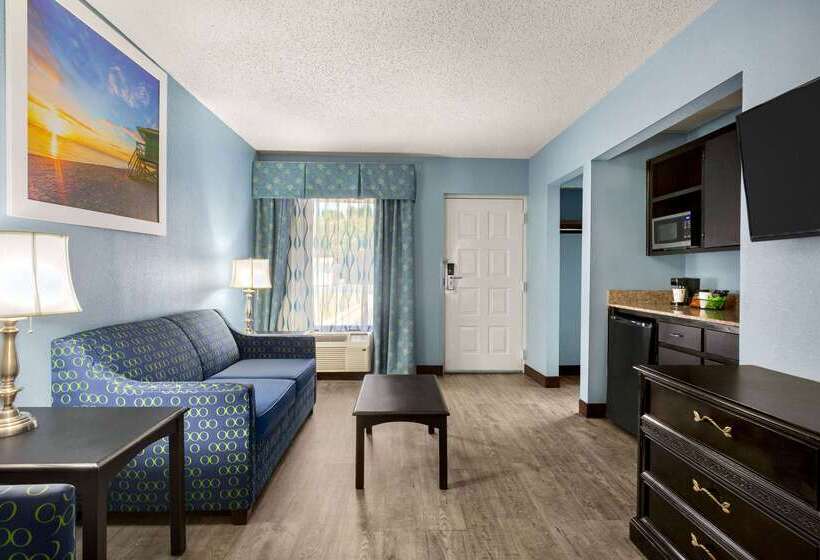 ホテル Days Inn By Wyndham Weldon Roanoke Rapids