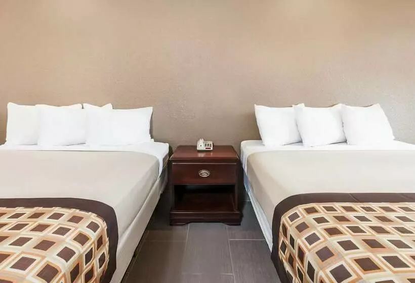 酒店 Deluxe Inn Denton