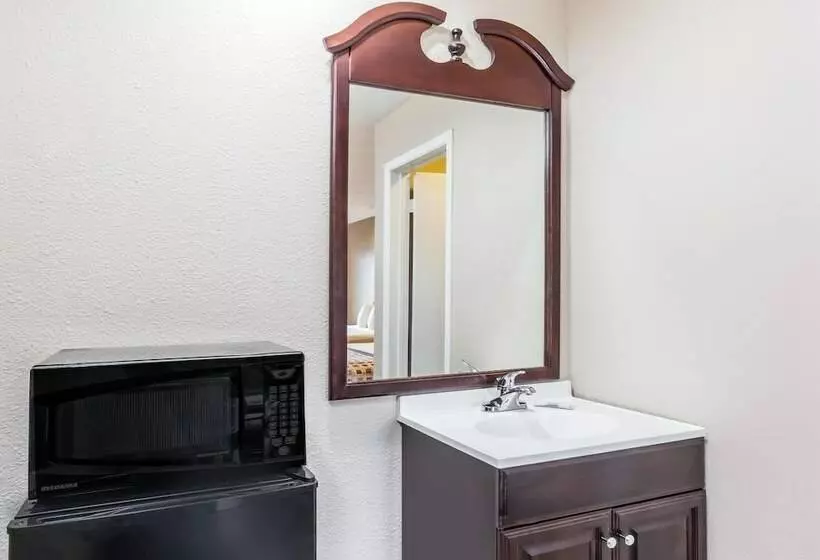 酒店 Deluxe Inn Denton