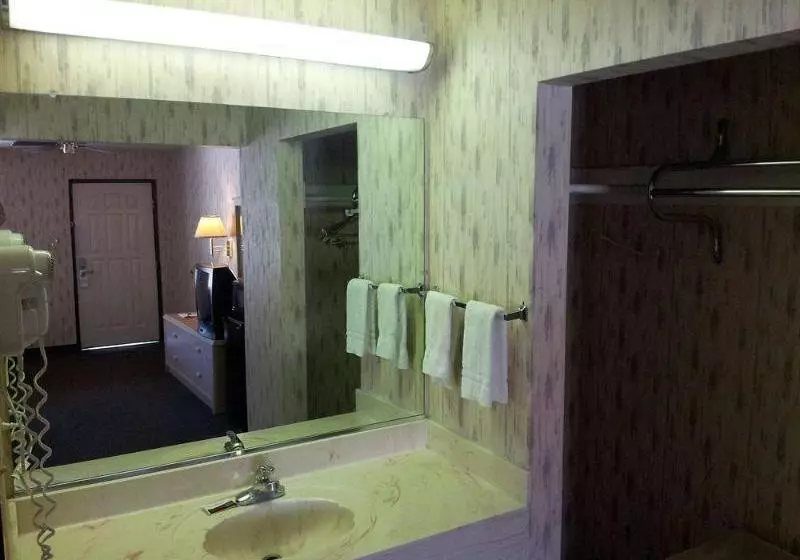 ホテル Sun Valley Inn & Suites 