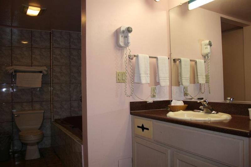 فندق Sun Valley Inn & Suites