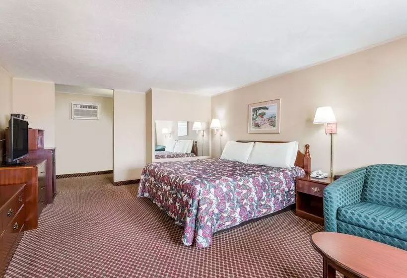 酒店 Travelodge By Wyndham Ridgeway Martinsville Area