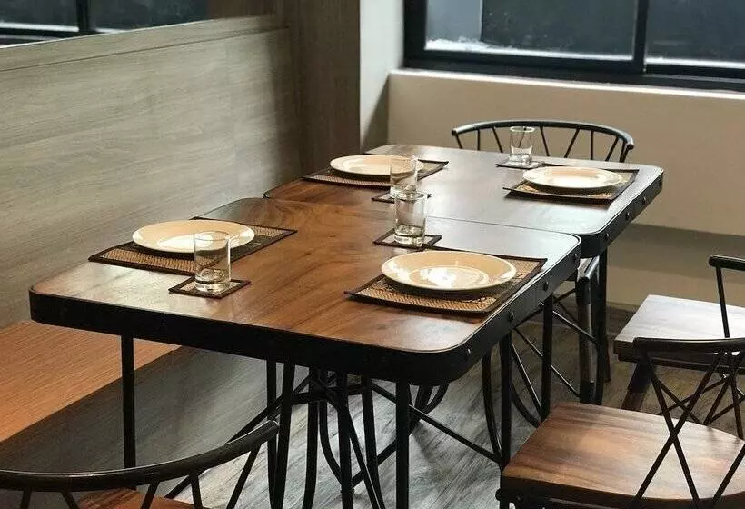 ホテル 4m Pratunam