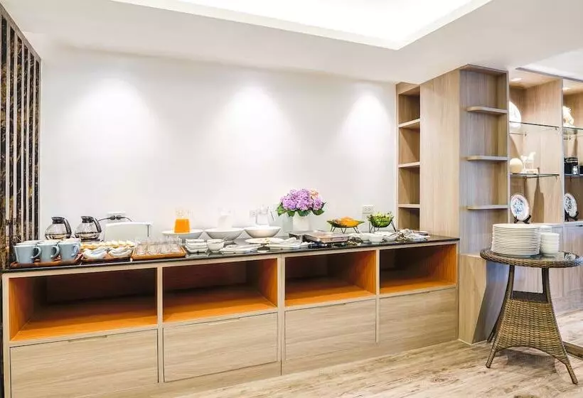 ホテル 4m Pratunam