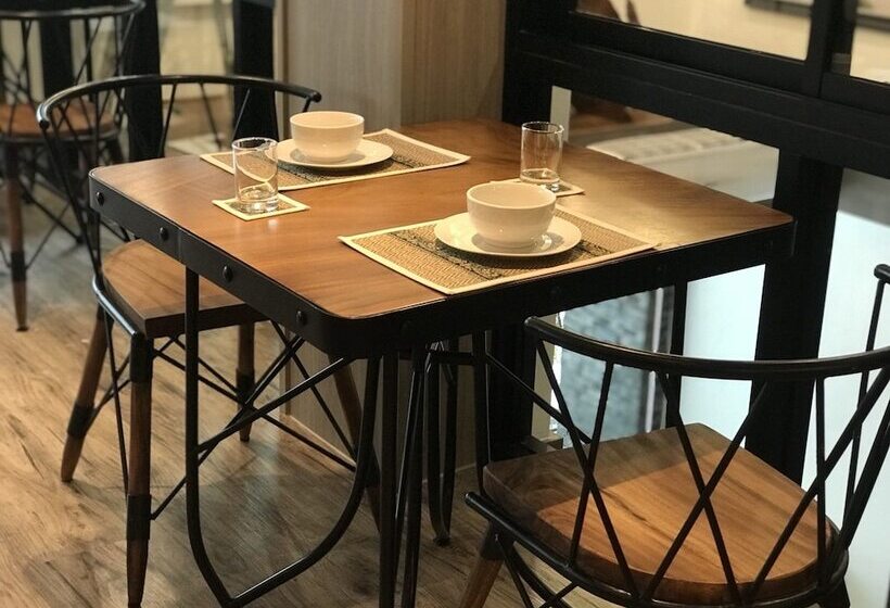 בית מלון כפרי 4m Pratunam