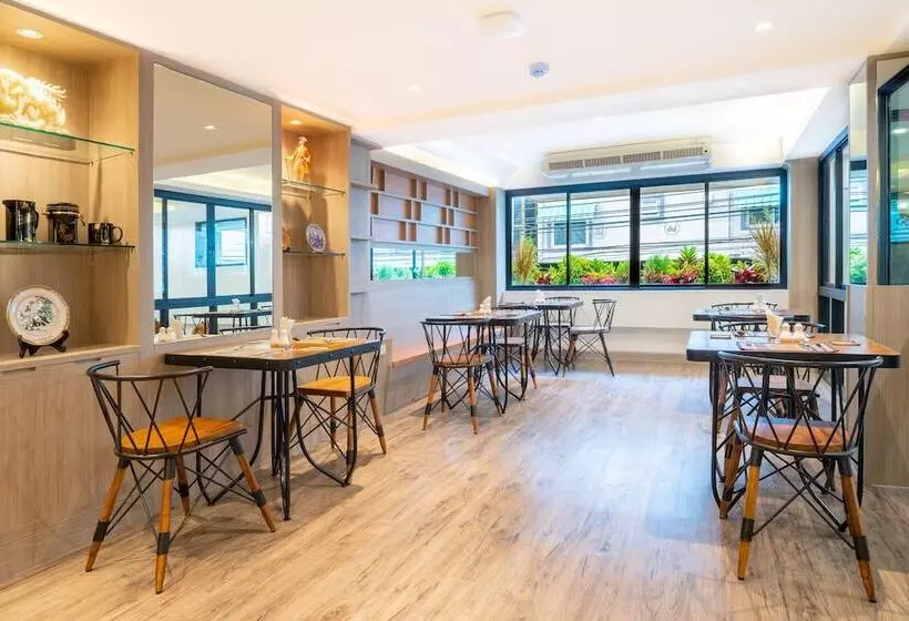 ホテル 4m Pratunam