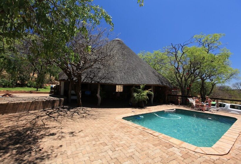 پانسیون Onduri Lodge   In Okaukuejo