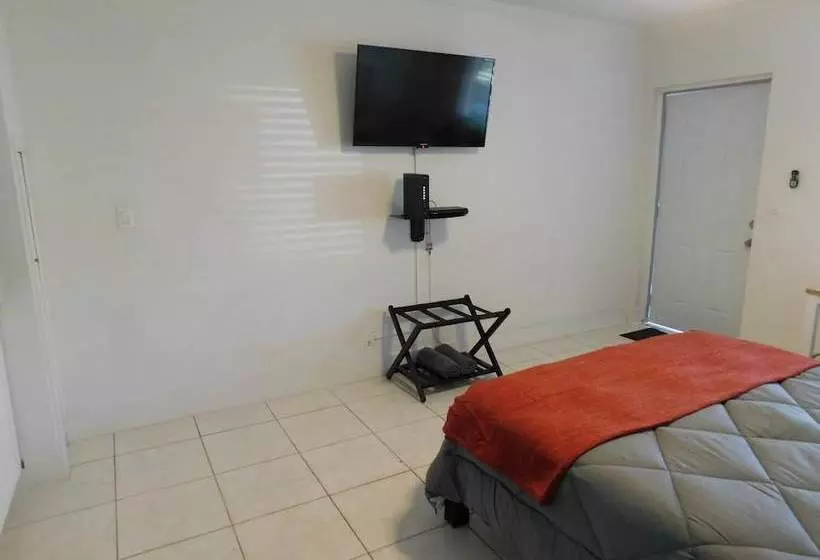 Costa Este Beach Vacation