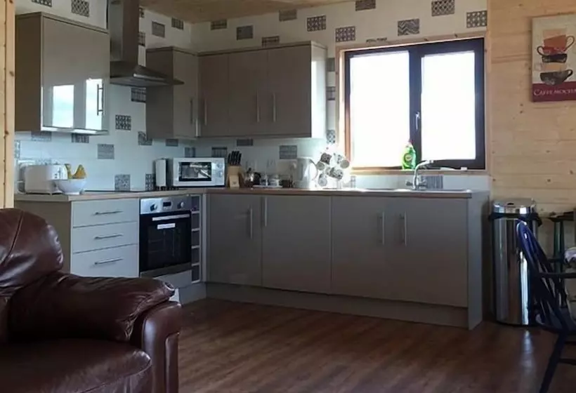 Lakeside Fishing Lodges