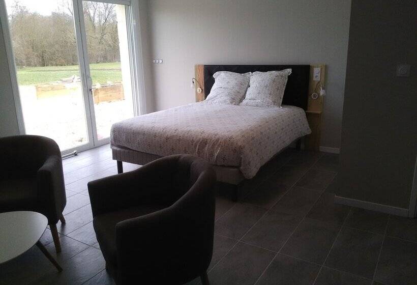 بنسيون Au Pied Du Lariat