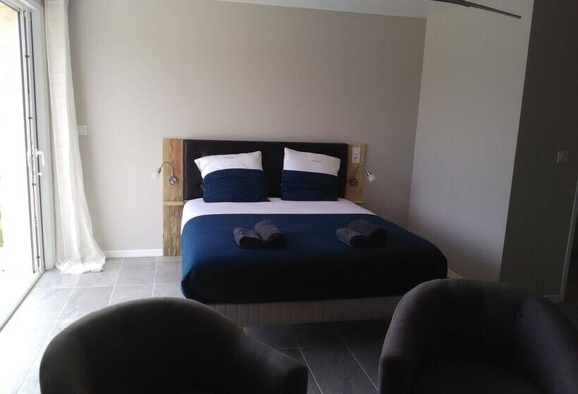 بنسيون Au Pied Du Lariat