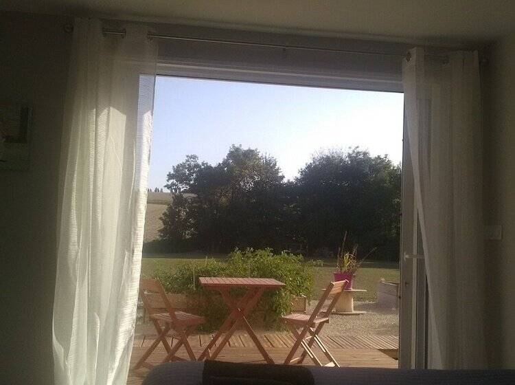 بنسيون Au Pied Du Lariat