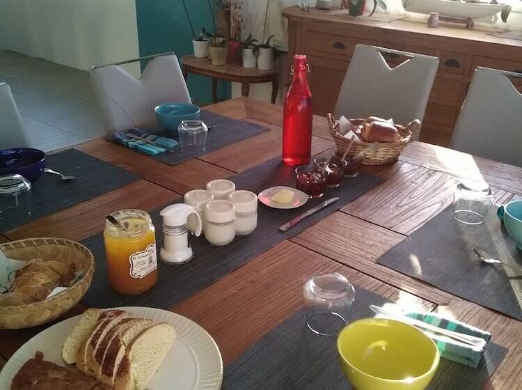 بنسيون Au Pied Du Lariat