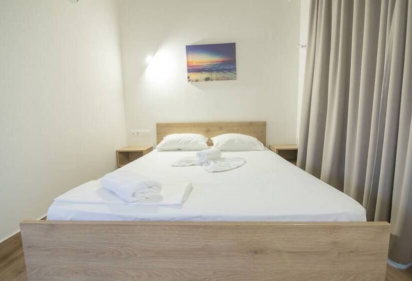 Pensão Michalianna Suites