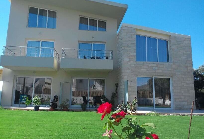 Pensão Michalianna Suites