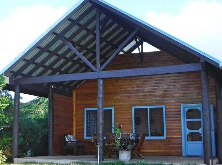 Panzió Raintree Bure