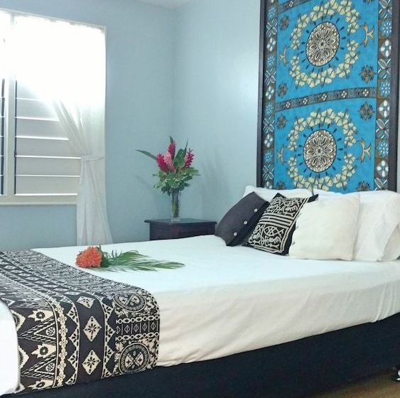 Panzió Raintree Bure