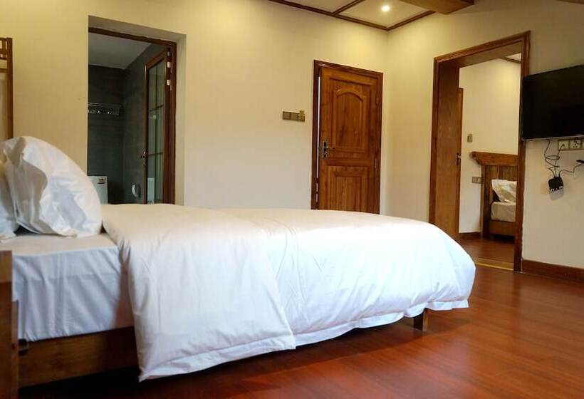 פנסיון T&e Home