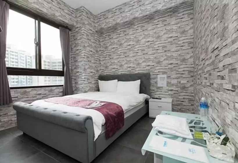 پانسیون Yixiang Spring Travel